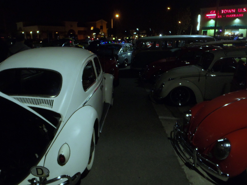 Just Cruzing Toys for Tots 2012 087.jpg